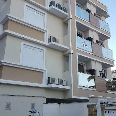 Novo Lar Floripa Canasvieiras Florianopolis Exterior photo